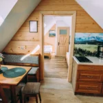 Pokój z aneksem kuchennym